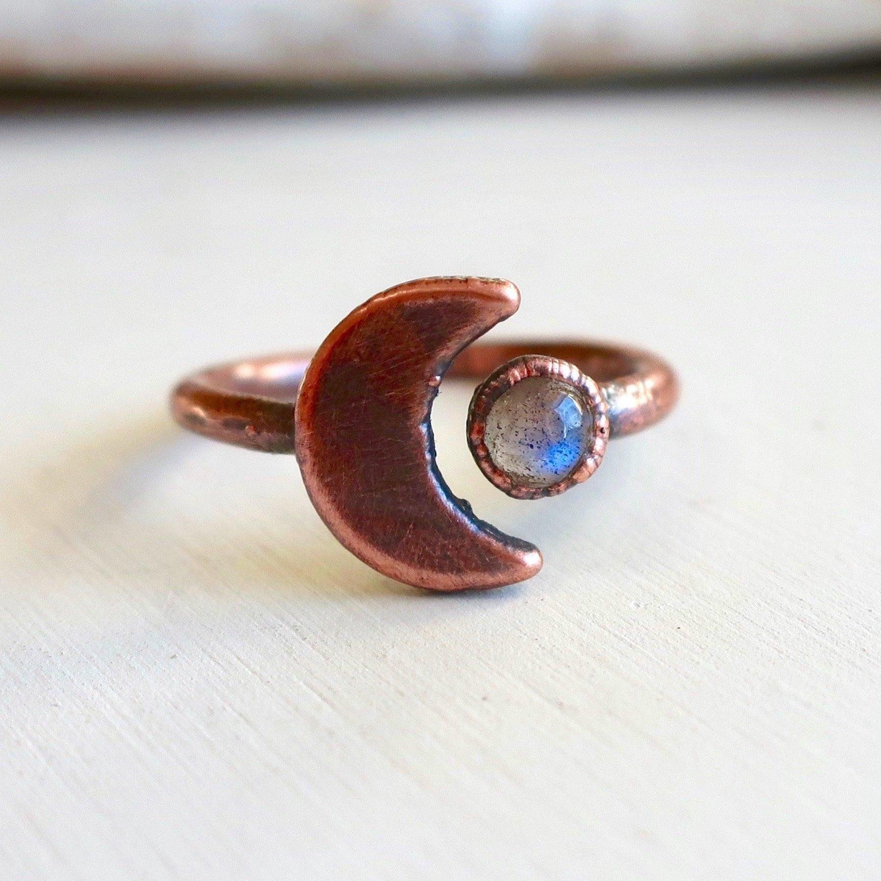 Crescent Moon and Labradorite Copper Ring - Blackbird & Sage