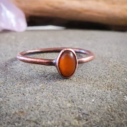 Genuine Amber Small Oval Stone Ring | Copper | Size 7 - Blackbird & Sage