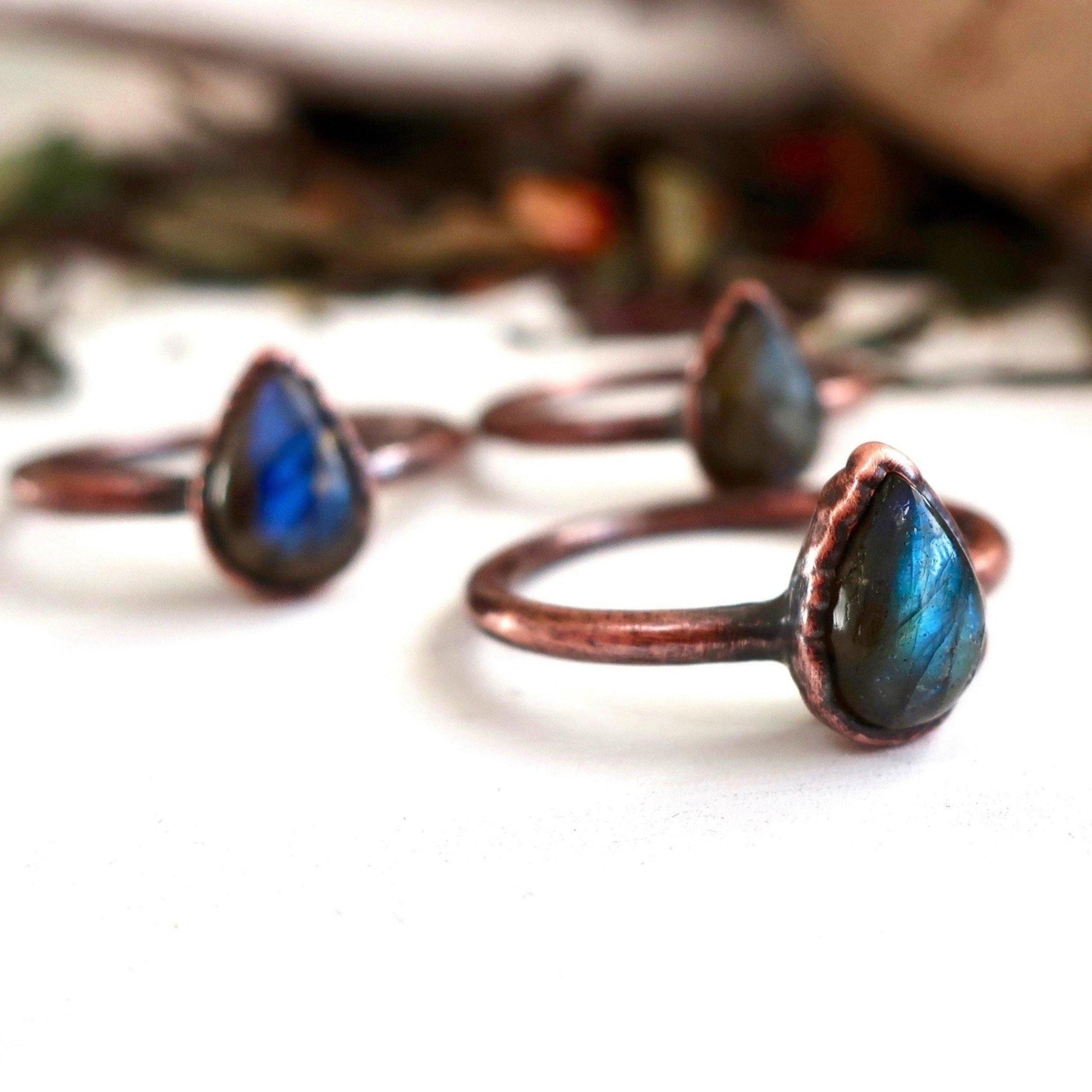 Labradorite Teardrop Copper Ring - Blackbird & Sage