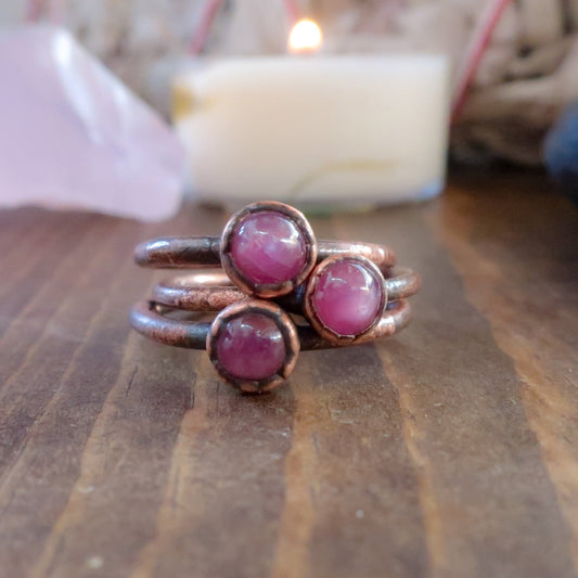 Small Pink Sapphire Ring | Copper | Size 6, 7, 8 - Blackbird & Sage